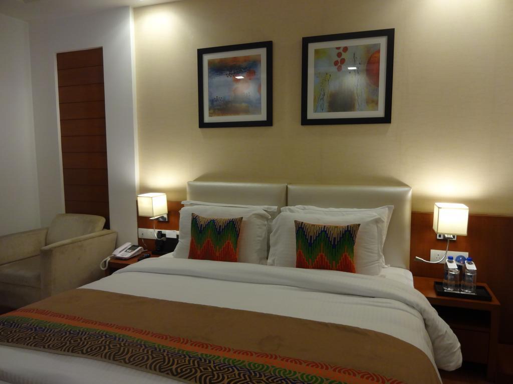 フォーチュン ホテル パーク オレンジ シドラワリ Bhiwadi エクステリア 写真